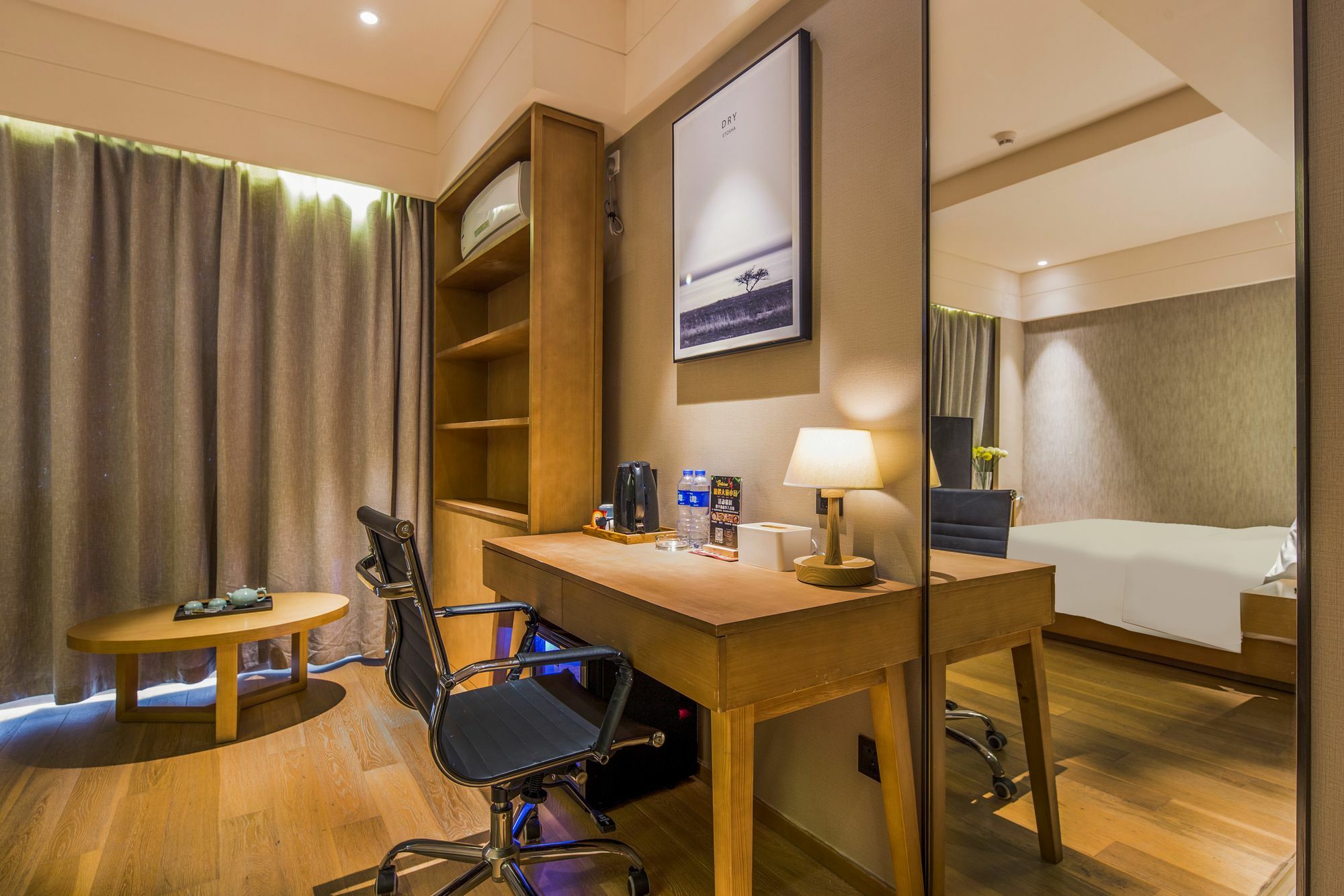Yat House Hotel Гуанджоу Екстериор снимка